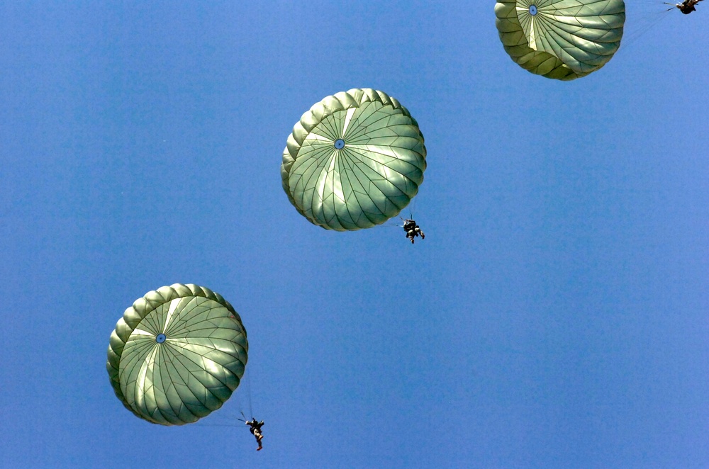 82nd Airborne Conducts Training Jump