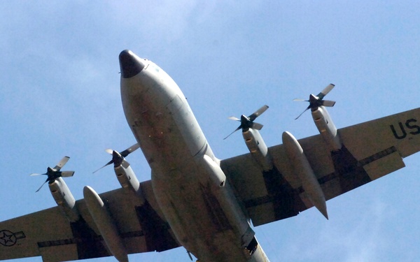 82nd Airborne Conducts Training Jump