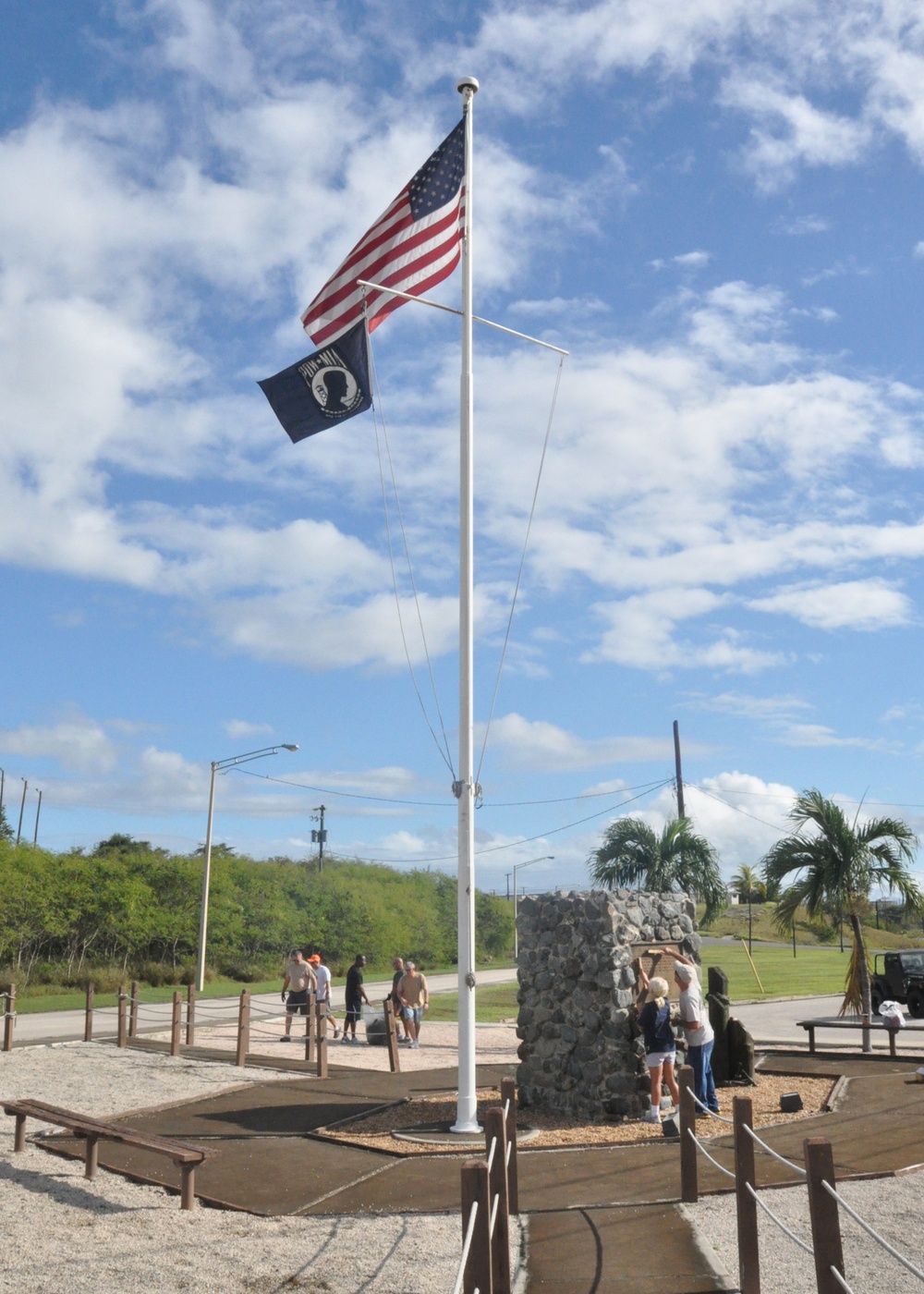 GTMO Navy Chiefs Refurbish Memorials