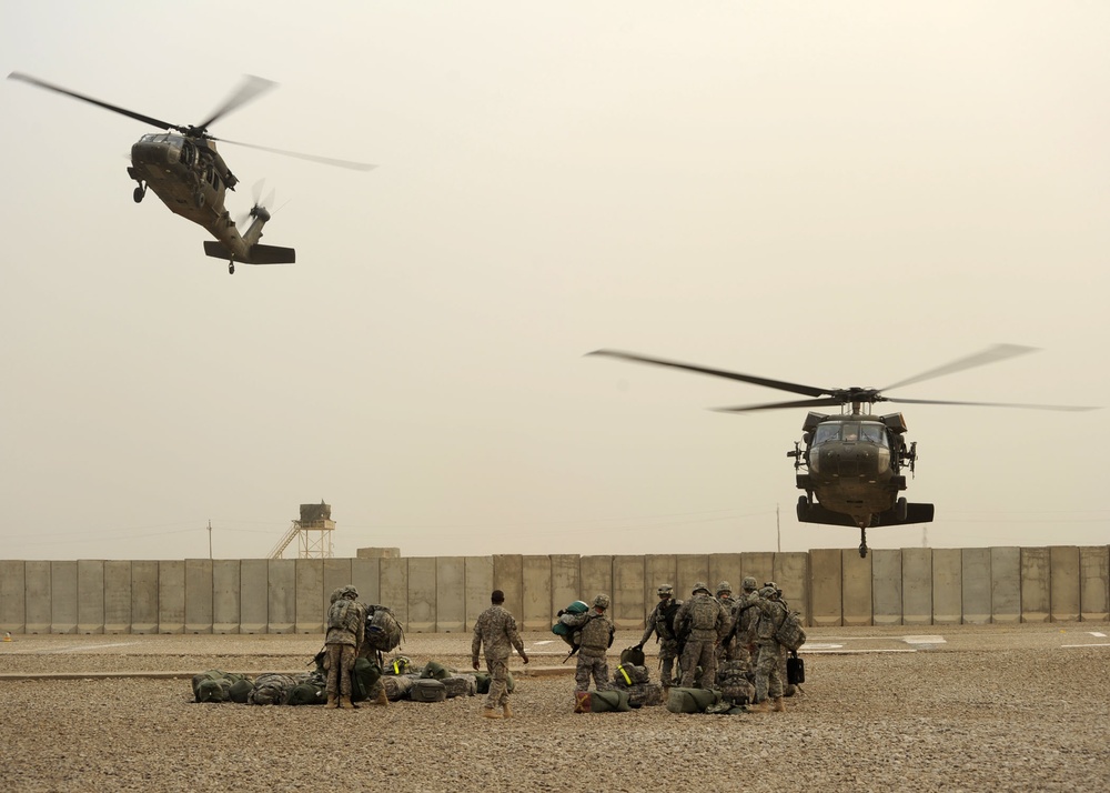 UH-60 Black Hawk at FOB Warhorse