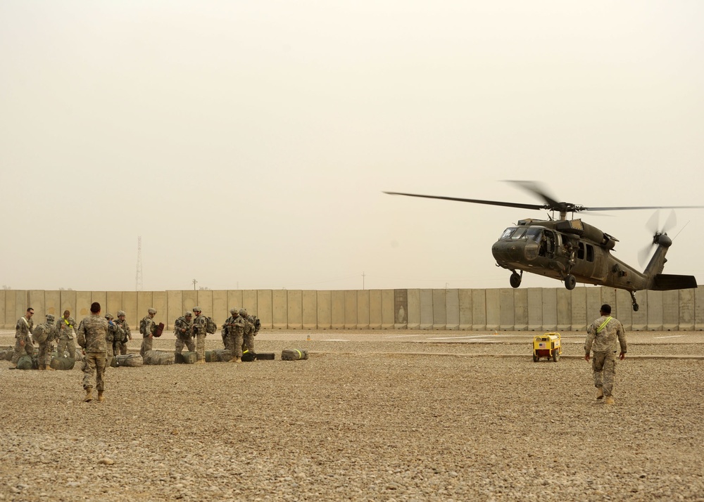 UH-60 Black Hawk at FOB Warhorse