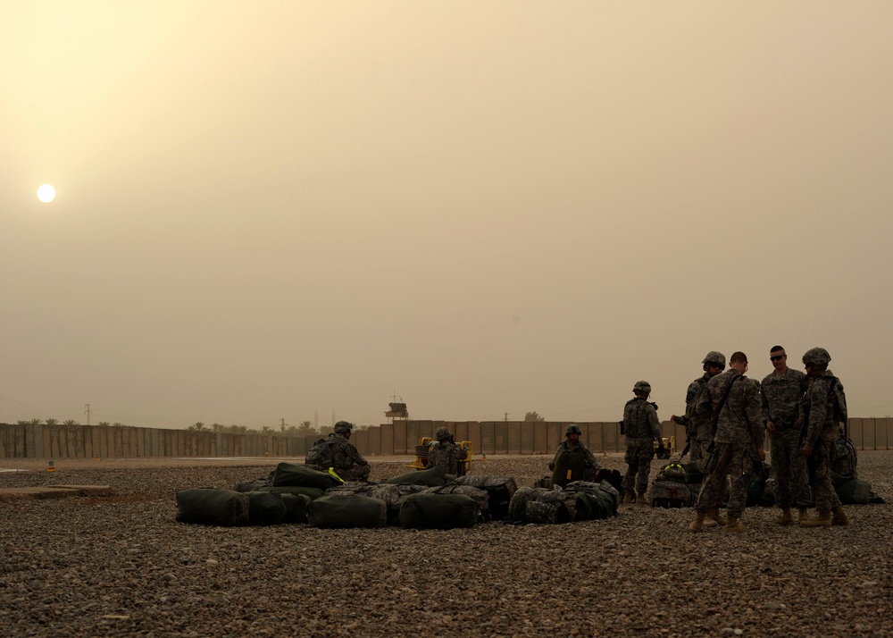 UH-60 Black Hawk at FOB Warhorse