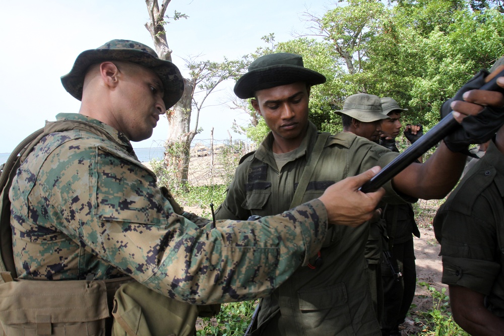 15th Marine Expeditionary Unit Demonstrates Humanitarian Aid, Disaster Relief in Sri Lanka