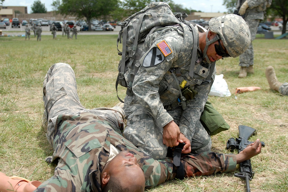 Greywolf combat medics train-up for prestigious badge