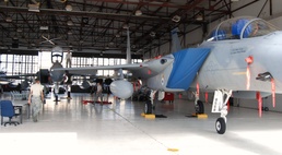 Newer F-15s Enhance Maintenance Training