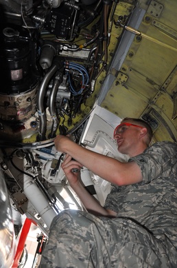 Course Lays Foundation for F-16 Maintainers