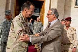 Mullen Calls for Long-Term Partnership with Iraqi Military