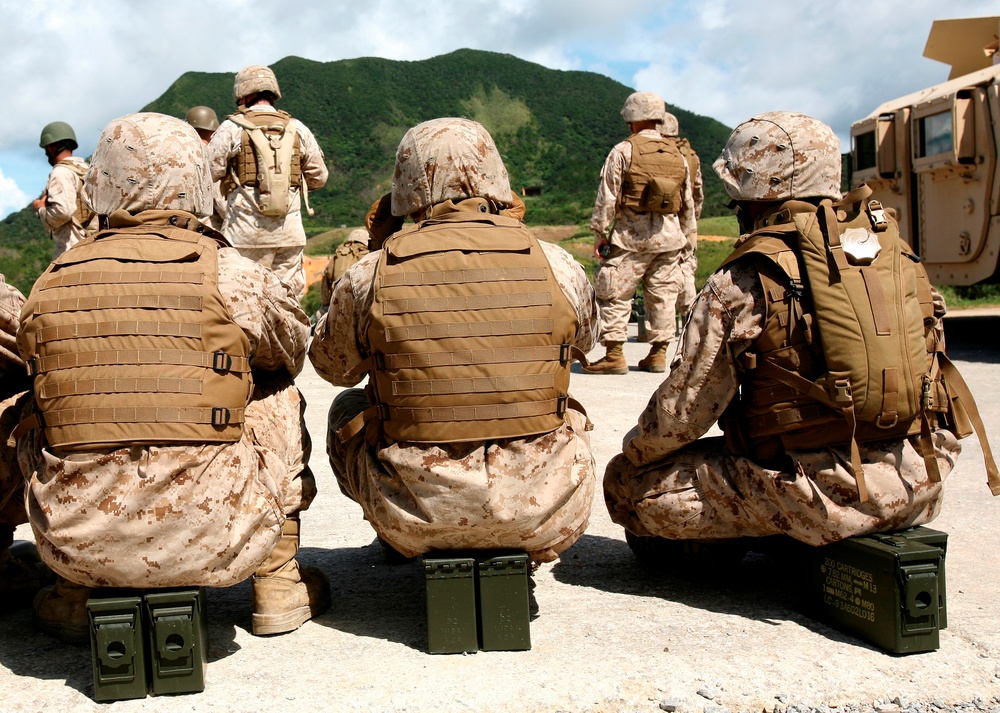 Marines Take Aim for Future Exercise