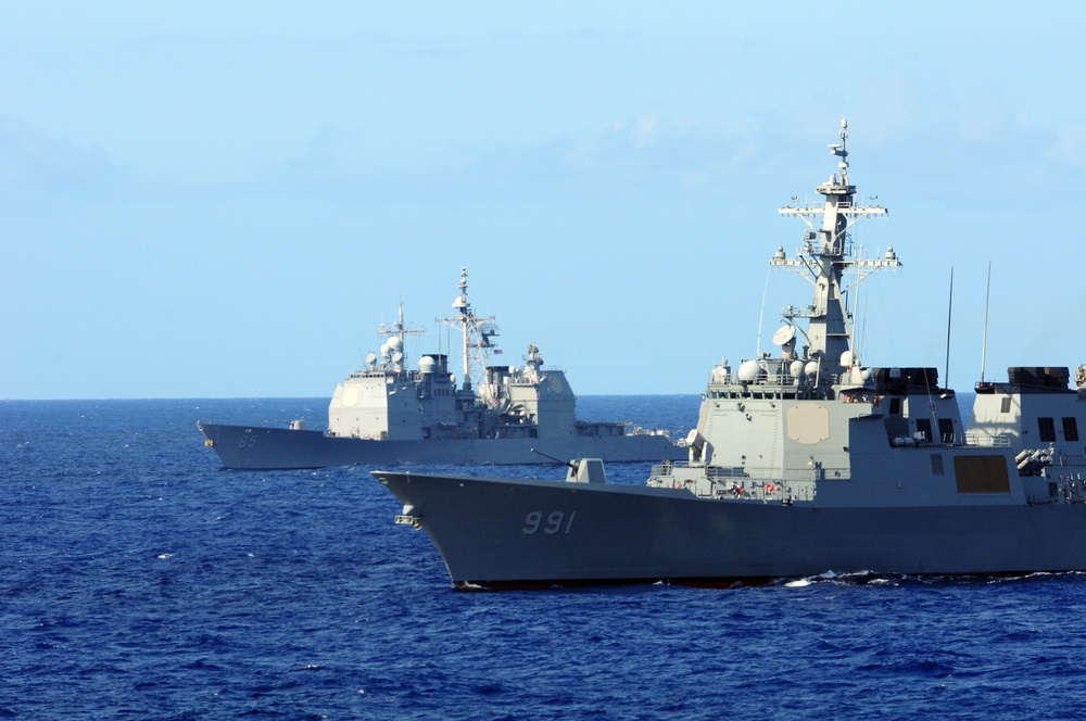 RIMPAC 2010 action