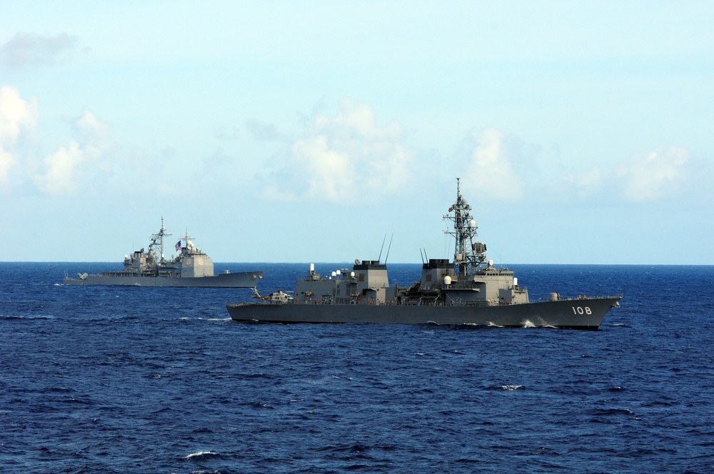 RIMPAC 2010 action