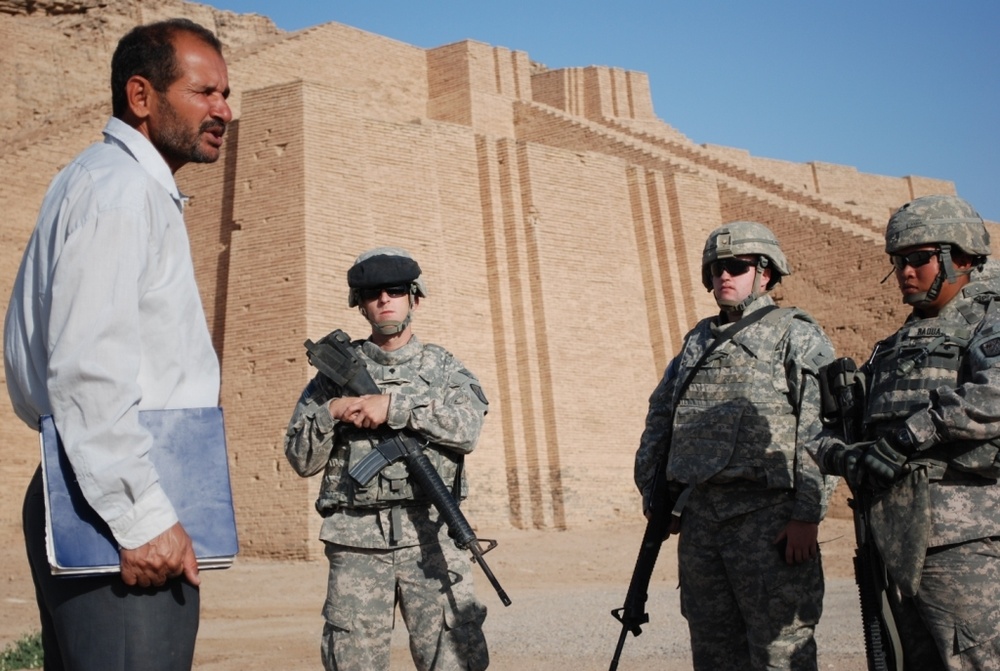 Quartermaster Soldiers Visit Historical Site Dated 2,100 B.C.