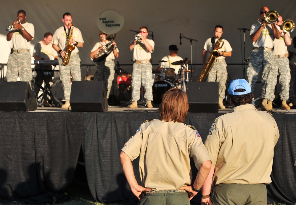 Army Ground Forces Band puts the &quot;jam&quot; in Jamboree