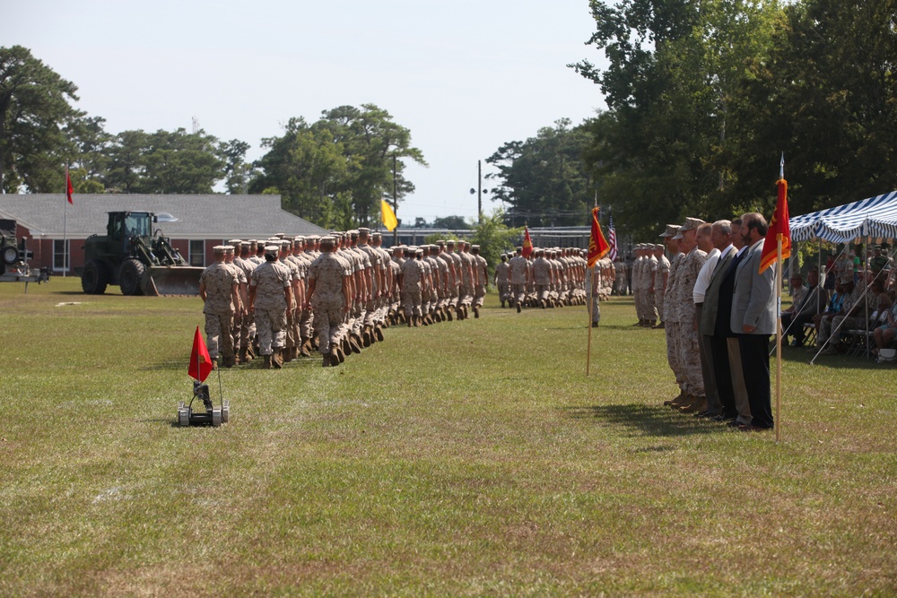 Heesacker Honored: Engineer School CO Retires After 32 Years of Active-duty Service