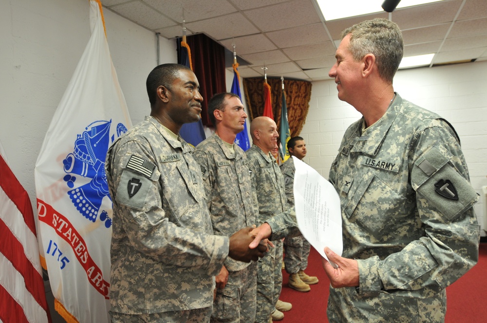 72nd Infantry Brigade Combat Team Soldiers Extend Their Contracts in Fort Bliss