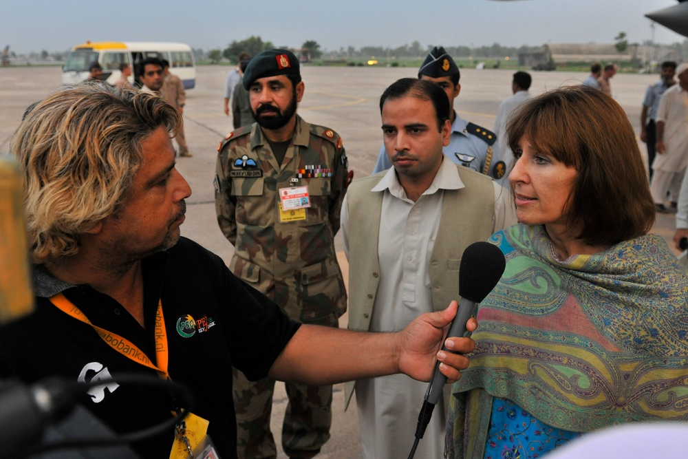 The 455th AEW delivers Humanitarian Assistance to Pakistan