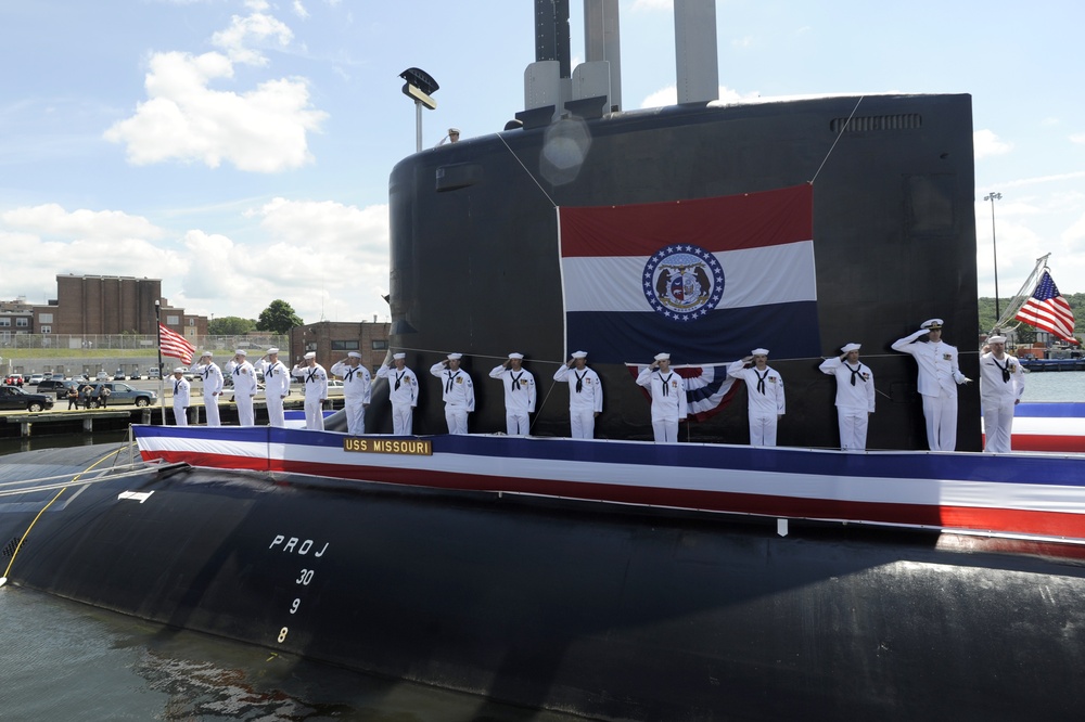 USS Missouri commissioning ceremony