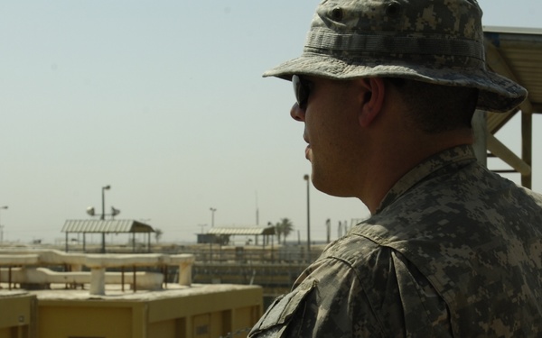 Detainee Operations: A Soldier's View on Cropper Theater Internment Facility Handover to GoI