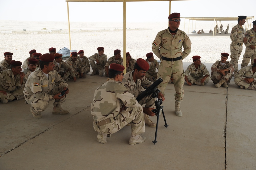 Iraqi army mortar targeting training