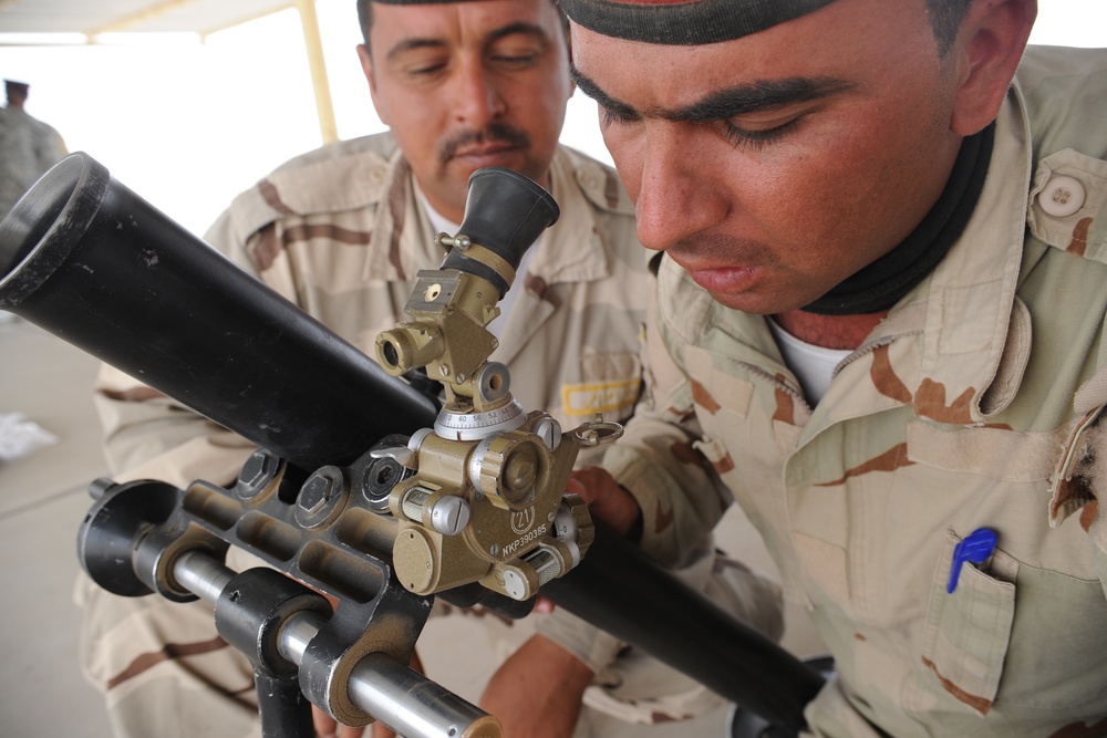 Iraqi army mortar targeting training