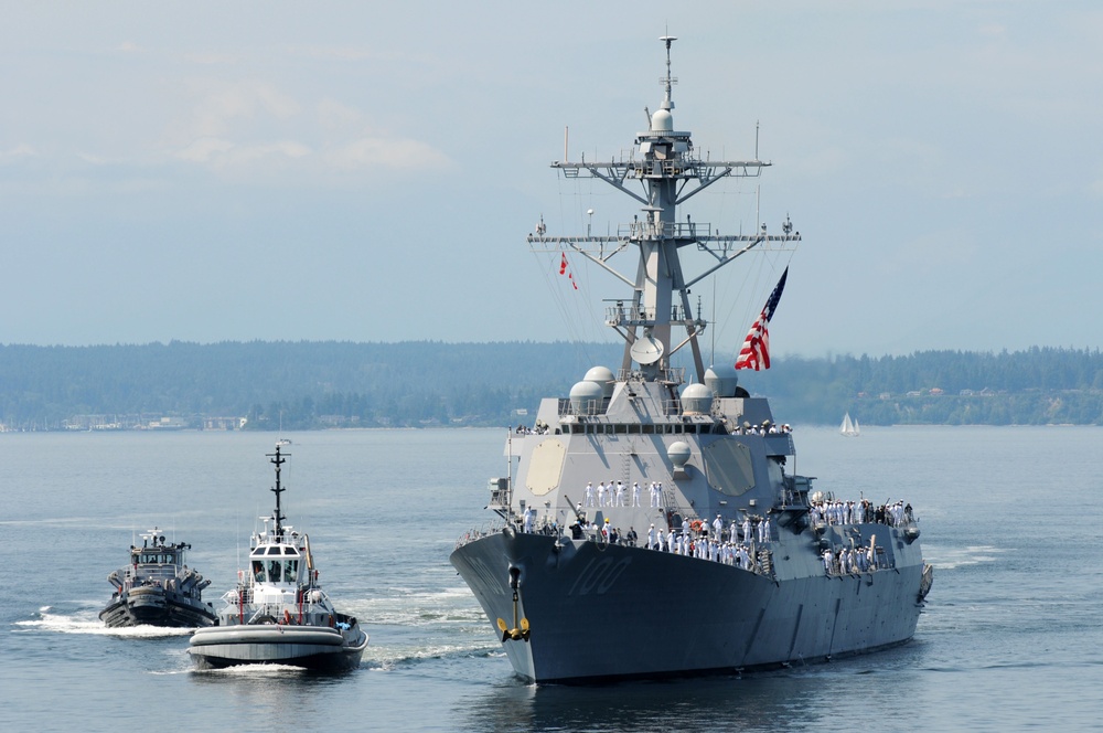 USS Kidd arrives in Seattle