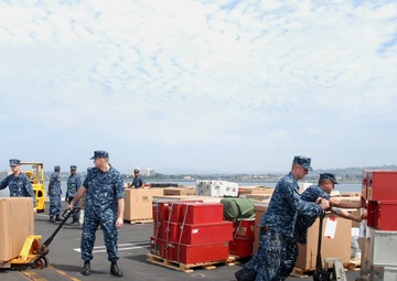Deployed Sailor, scout son reunite at Jamboree