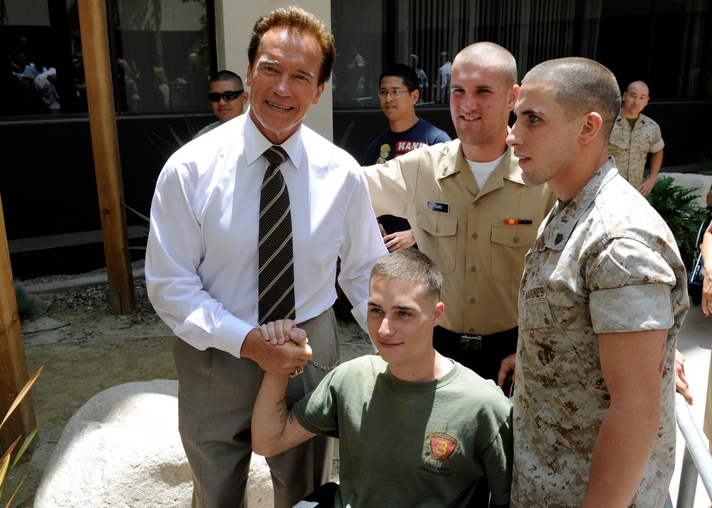 Calif. Gov. Visits NMCSD