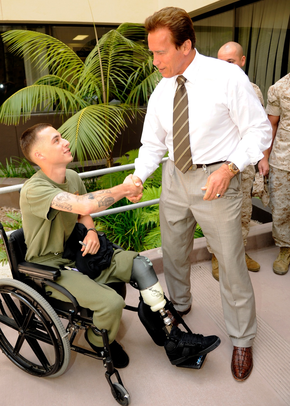 Calif. Gov. Visits NMCSD