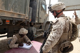 Warrior Express Services Team Boosts Morale of Deployed Troops