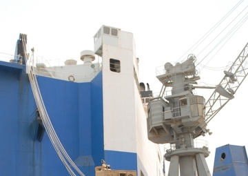 First shipment of Iraqi-purchased M1A1 tanks arrives