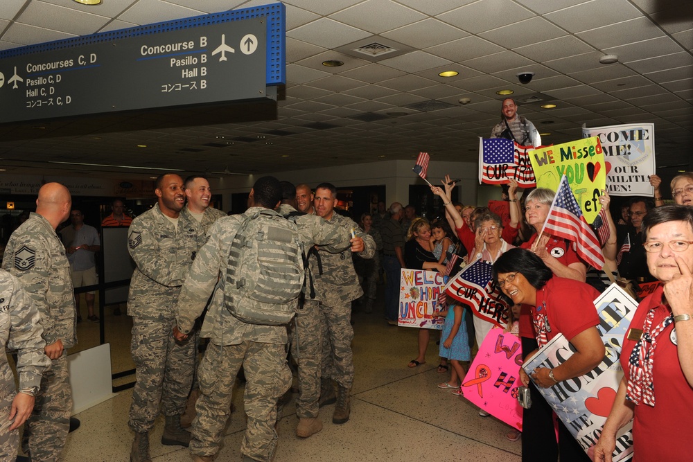 Life Changing Service: Louisiana Air Guardsmen receive heroes