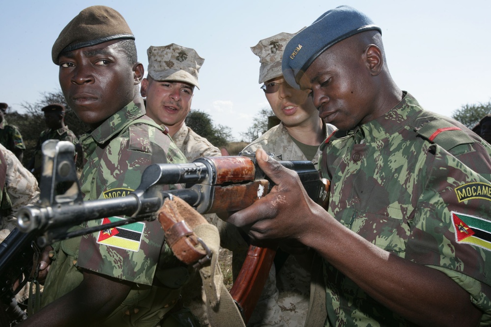 Marines Mentor Mozambican Military Forces in Marksmanship, Peace Keeping