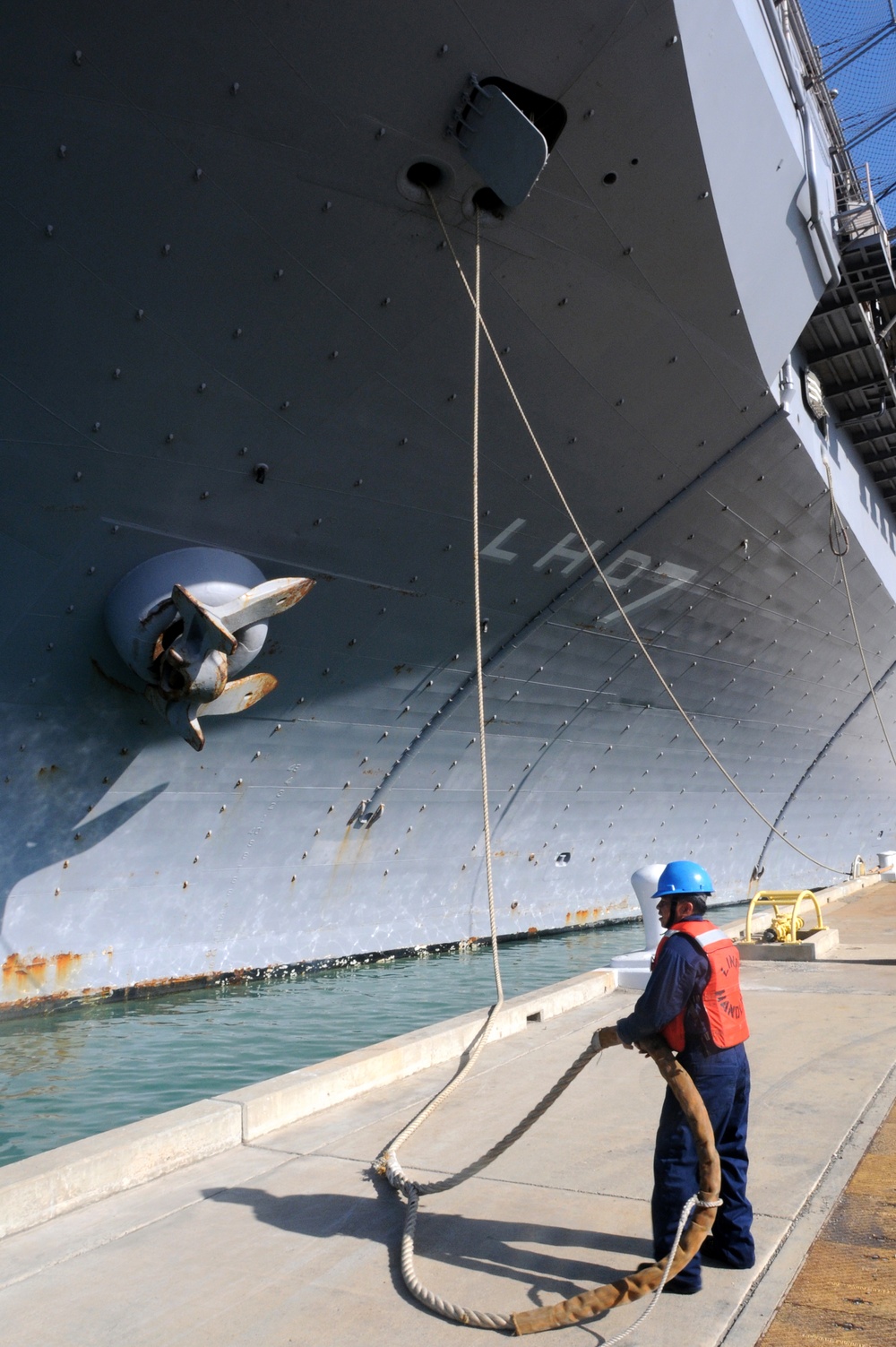 USS Iwo Jima Departs U.S. Naval Station Guantanamo Bay