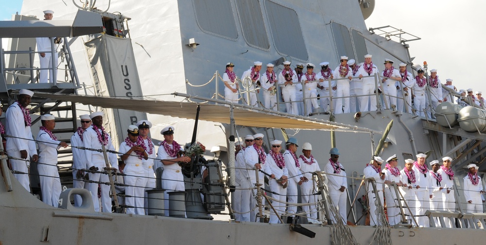 USS Russell in Hawaii