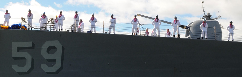 USS Russell in Hawaii