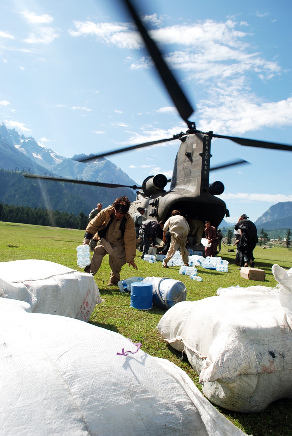 Pakistan relief efforts continue