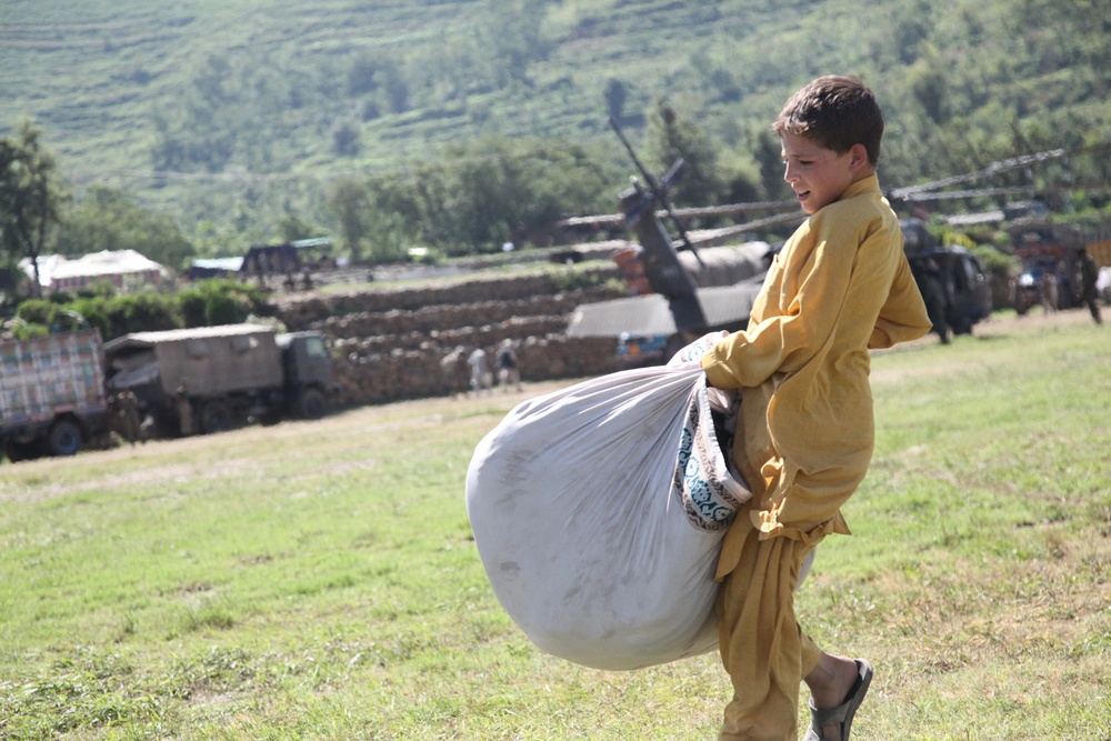 Pakistan relief efforts continue