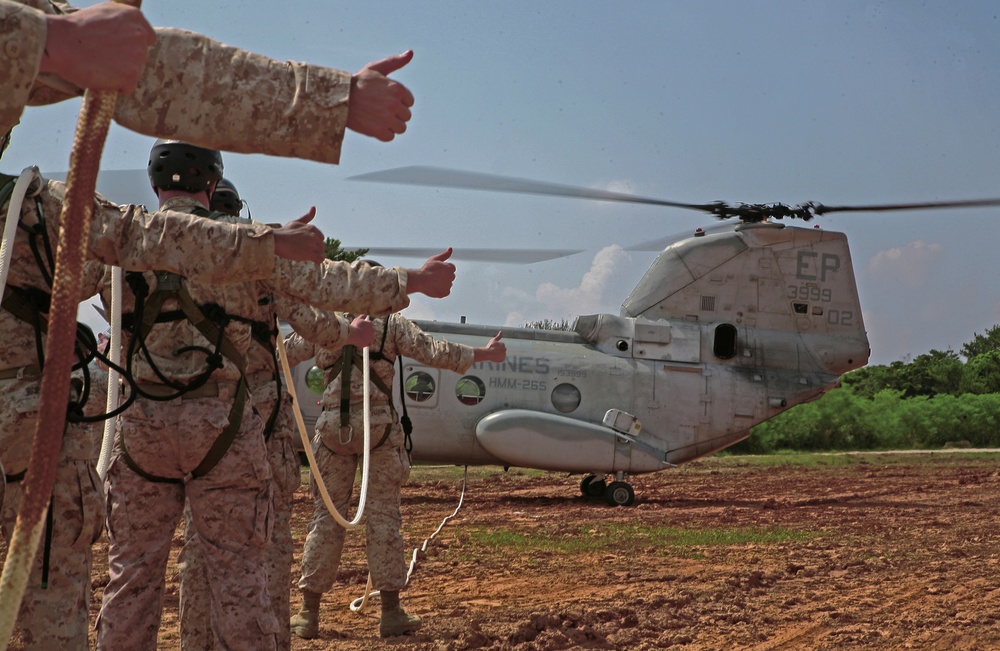 Service Members Master Helicopter Rope Suspension Techniques