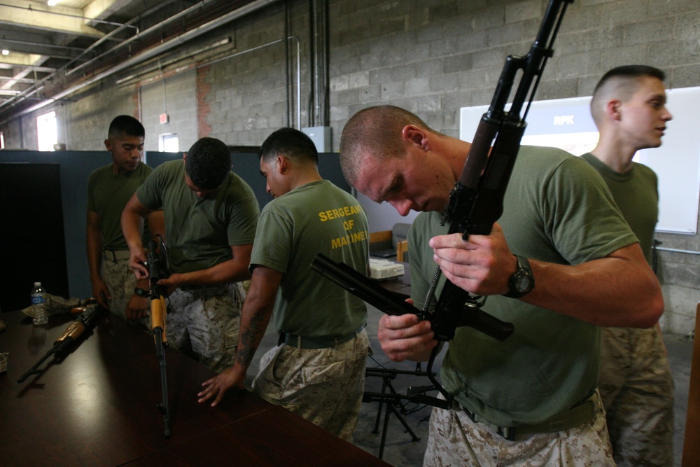 MARSOC Marines Improve Knowledge on Foreign Weapons