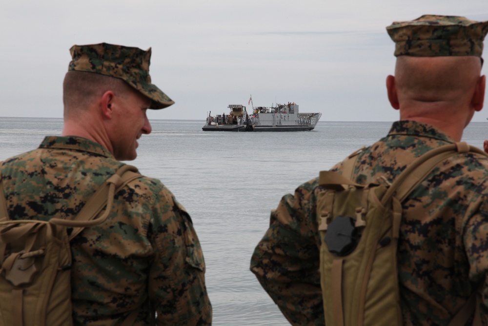 Colombian Marines Welcome US Leathernecks With Open Arms