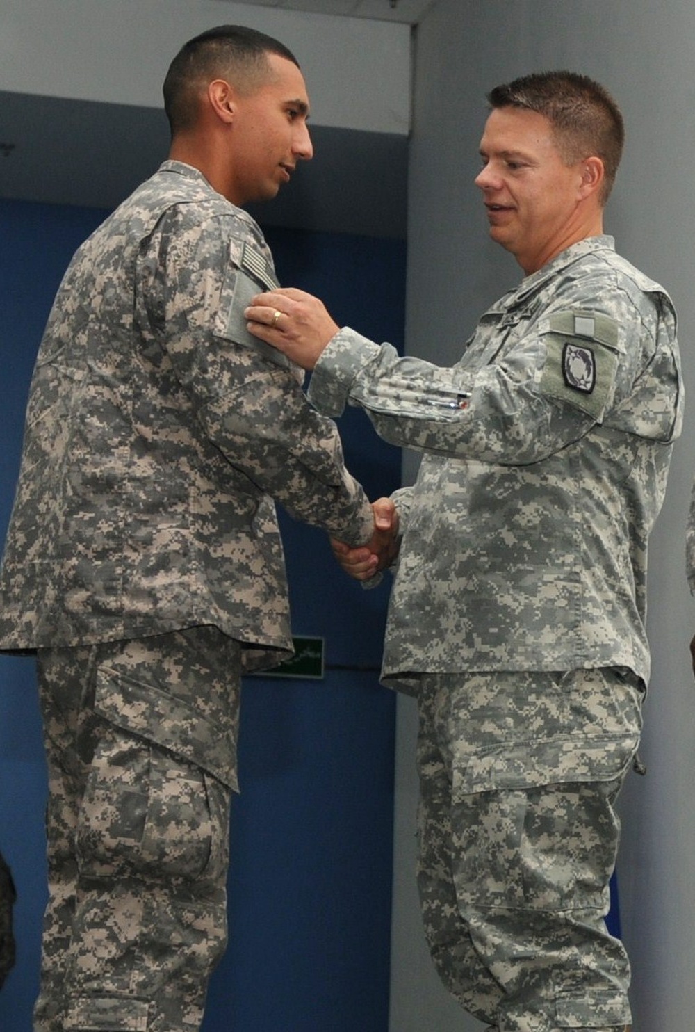 DVIDS News ADA Soldiers receive combat patch