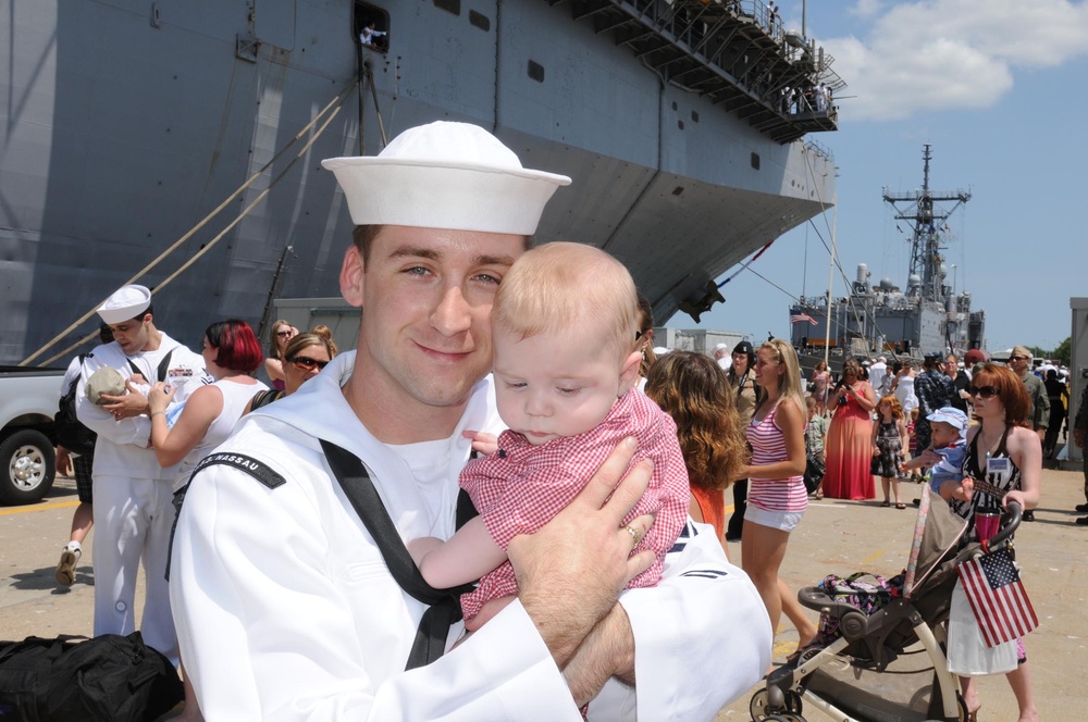 USS Enterprise conducts gun drill