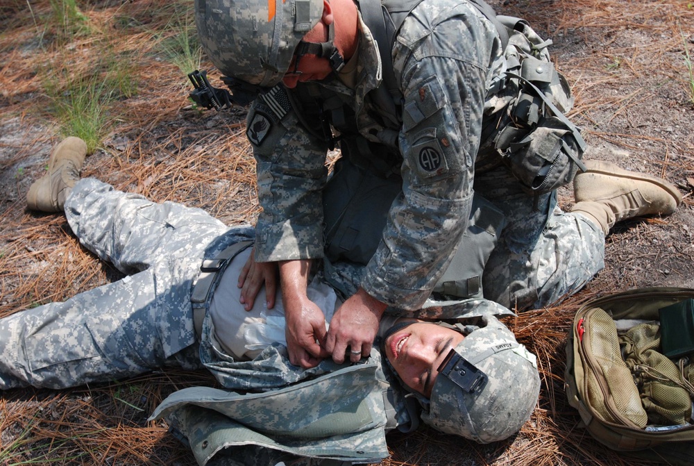Gold Griffin Medics Conduct Casualty Evacuation Training