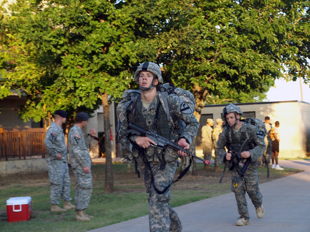 Ironhorse soldiers earn Expert Infantry Badge