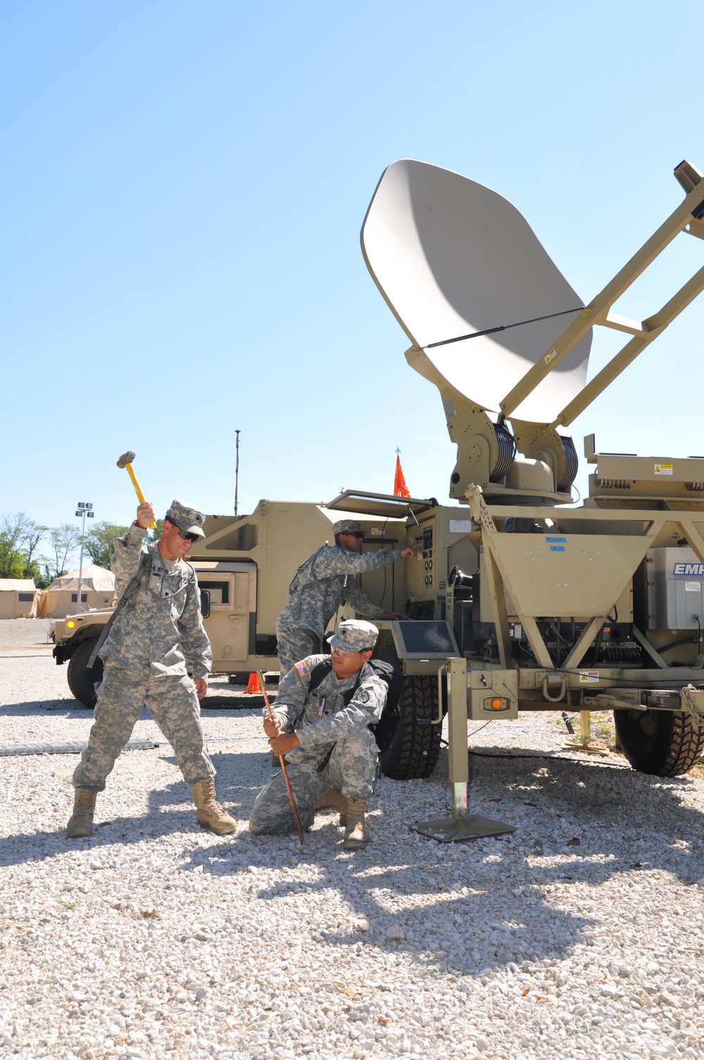 The 4th MEB Soldiers Work Hard During Vibrant Response 11.1