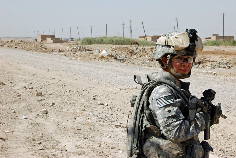 Making an impact: Desert Cat soldier volunteers for humanitarian aid drop