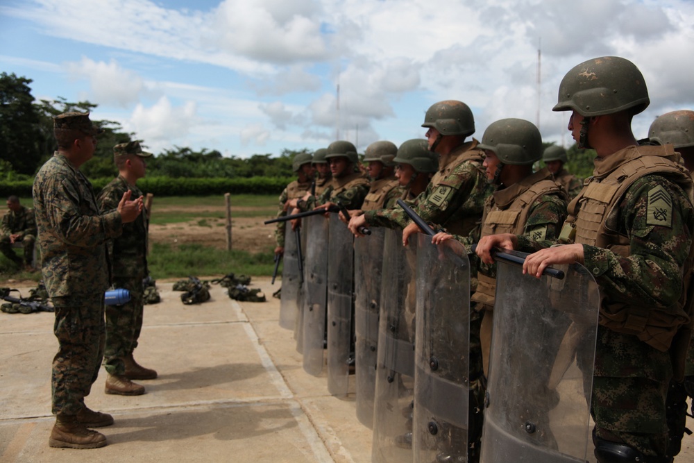 Marines enhance foreign partnerships with Colombia during non-lethal weapons tactics