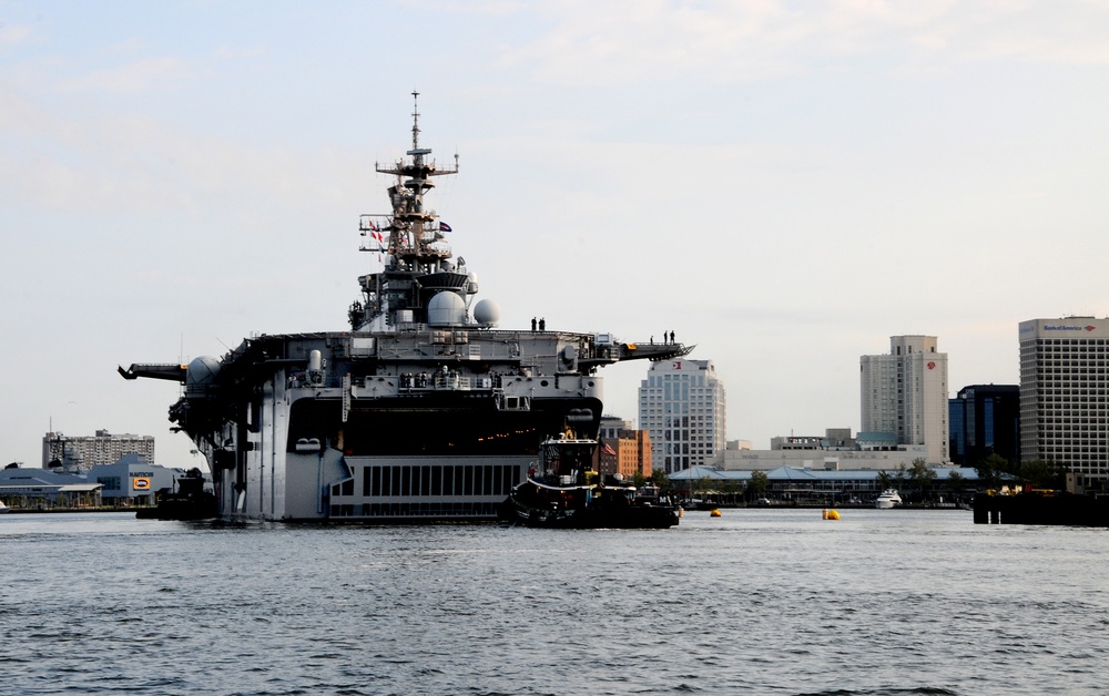 USS Bataan in Norfolk