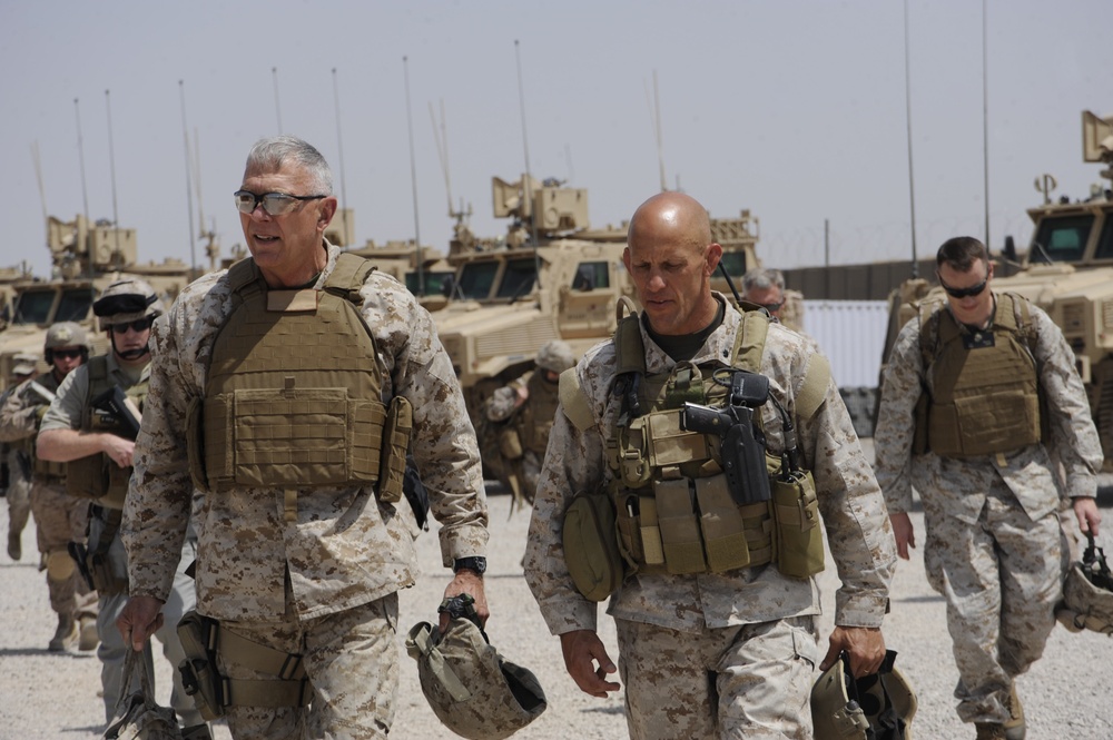 Commandant Visits Marines in Afghanistan