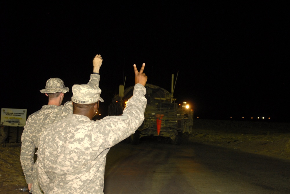 Last Strykers leave Iraq