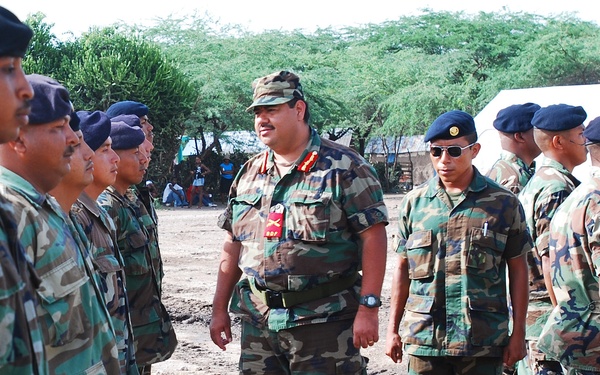 BDF Commander Visits Troops in Haiti